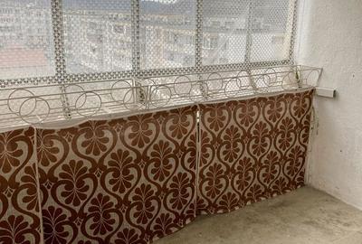 Apartament cu 3 camere decomandat în Central - 1