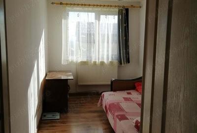 Apartament cu 3 camere decomandat în Fălticeni - 5