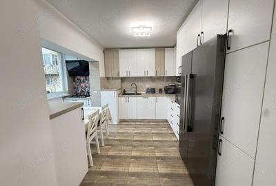 Apartament cu 4 camere în Republicii - 7