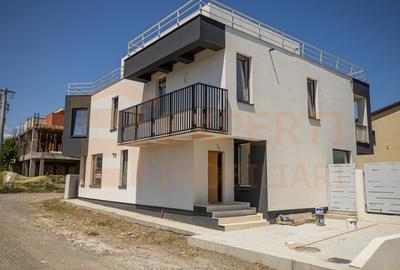 Vila in Palazu Mare zona Elvila - 1
