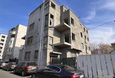 Vanzare imobil CONSOLIDAT pretabil Clinica / Spatii cazare / Birouri / Apartamen - 4