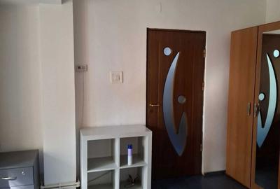 Garsonieră decomandată în Central - 6