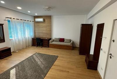 Apartament cu 2 camere semidecomandat în 1 Mai - 2