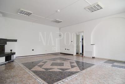 Casă individuală cu 11 camere cu Canalizare în Zorilor - 6