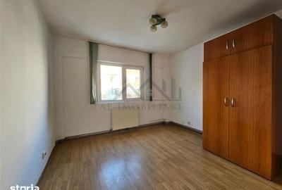 Apartament cu 3 camere decomandat, mobilat în Dacia - 3