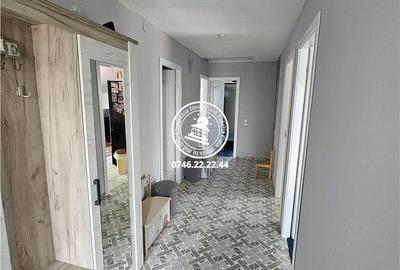 Casă cu 5 camere cu Teren 1196 Mp în Aroneanu - 18