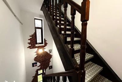 Casă cu 5 camere cu Teren 155 Mp în Central - 5