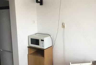 Garsonieră decomandată în Broșteni - 6