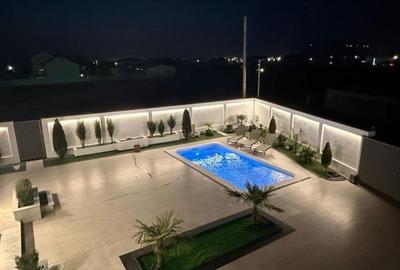 Casă cu 7 camere cu Teren 560 Mp în Malu Mare - 4