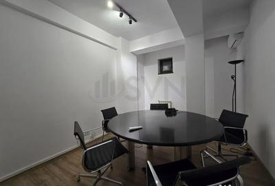 Casă cu 7 camere cu Teren 300 Mp în Domenii - 2