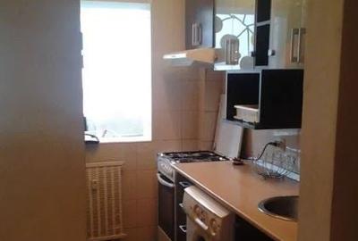 Garsonieră semidecomandată, mobilată în Titan - 3