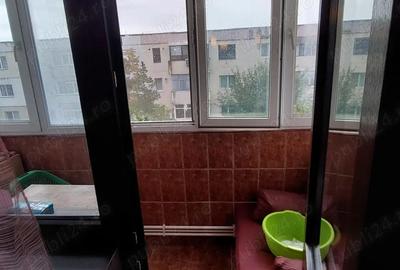 Vand apartament 3 camere zona Crang - 4