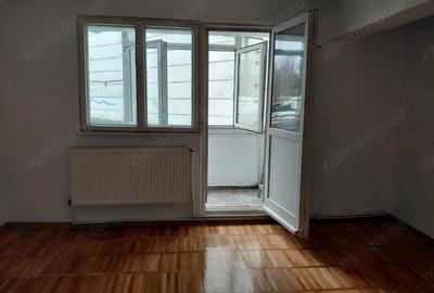 Apartament cu 2 camere decomandat în Port - 1