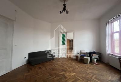 Apartament cu 3 camere semidecomandat în P-ța Maria - 8