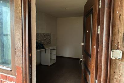 Casă cu 2 camere cu Teren 54 Mp în Central - 6