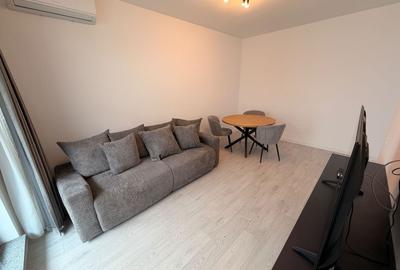 Apartament cu 2 camere semidecomandat, mobilat în Păcii - 2