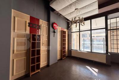 Spațiu comercial, de 186 mp, în Central - 4