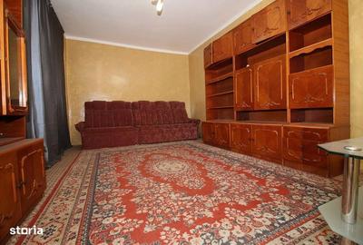 Apartament cu 2 camere decomandat în Energiei