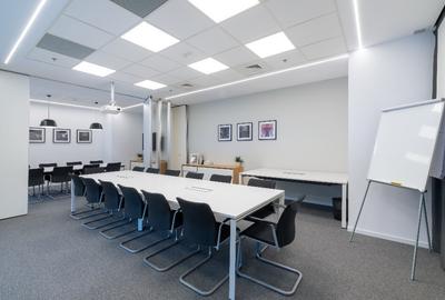 Spa?iu de birou privat pentru 2 persoane in Regus Iulius Centre - 7