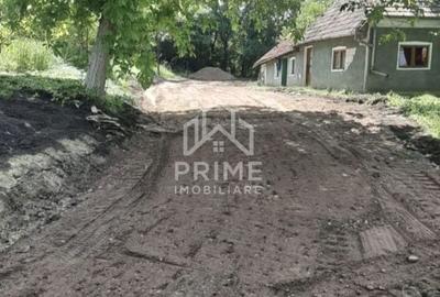 Teren de 2180 mp, în Berghin - 2