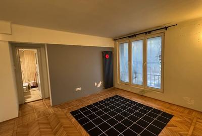 Apartament cu 3 camere semidecomandat în Vatra Luminoasă - 2