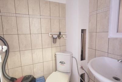 Spațiu comercial, de 90 mp, în Central - 11