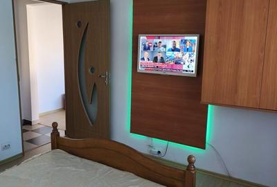 Apartament cu 2 camere semidecomandat în Craiovița Nouă - 5