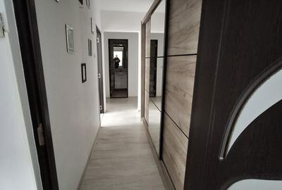 Apartament cu 2 camere decomandat în Central - 1