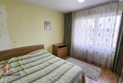 Apartament cu 4 camere în 22 Decembrie 1989 - 4