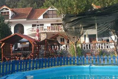 Casă cu 6 camere în Rășinari - 6