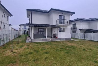 Casa finisaje premium, 4 camere in Vorovesti - 4