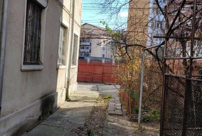 500 m de parcul Chindia, Constantin Brancoveanu, stradal prima linie, micro 4 - 10