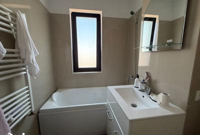 Apartament cu 2 camere decomandat în Rediu - 9