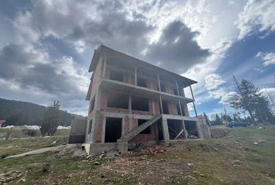 Casă cu 4 camere în Arieșeni - 1