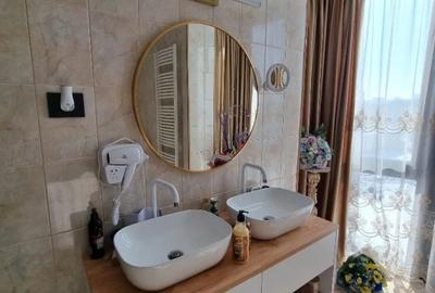 Casă individuală cu 7 camere cu Canalizare în Fundeni - 5