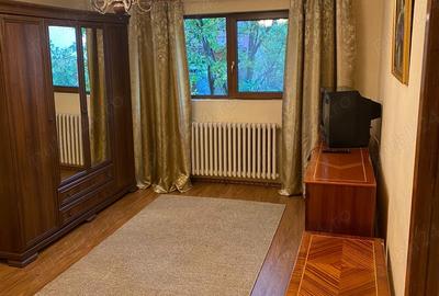 Garsonieră decomandată în Colentina