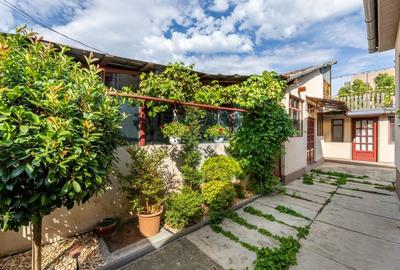 Casă cu 3 camere cu Canalizare în UTA - 4