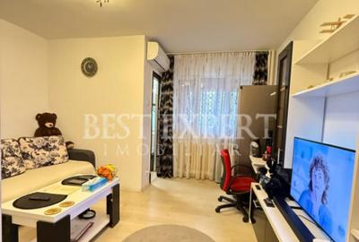 Garsonieră, mobilată în Titan