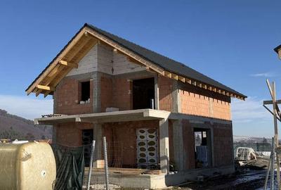 Casă cu 3 camere cu Teren 540 Mp în Plaiul Foii - 2