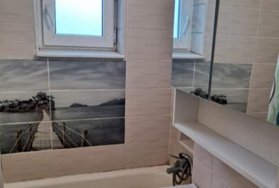 Apartament cu 2 camere decomandat în Faleza Nord