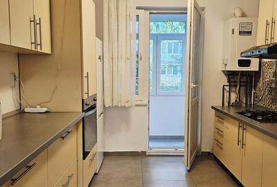 Apartament cu 3 camere decomandat în Militari - 1