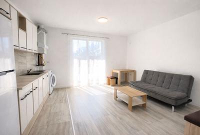 Garsonieră decomandată în Central - 4