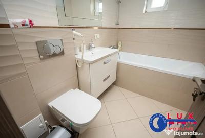 Apartament cu 3 camere decomandat în C5 - 14