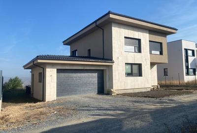 Casa individuala super smart 270mp utili, teren 467mp, Dezmir - 2