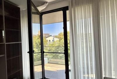 WIN Herastrau - vedere liberă - 2