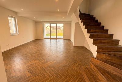 Duplex cu 4 camere cu Teren 340 Mp în Urseni - 2