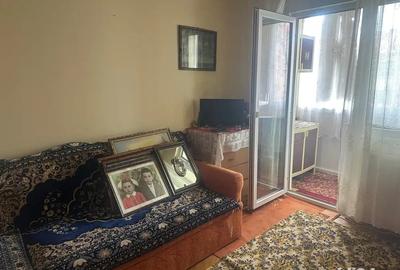 Apartament cu 3 camere - etajul 1 - 1