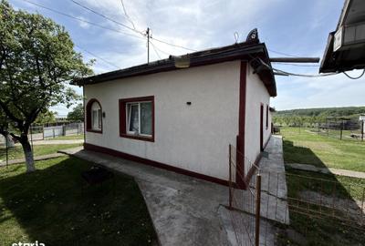 Casă cu 4 camere în Cucorăni - 4