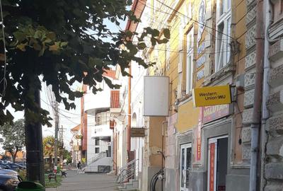 Spațiu comercial, de 20 mp, în Central - 4