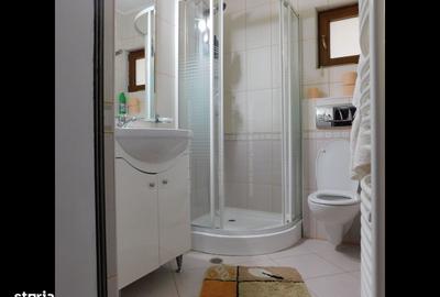 Casă cu 5 camere decomandat cu Teren 240 Mp în Central - 5